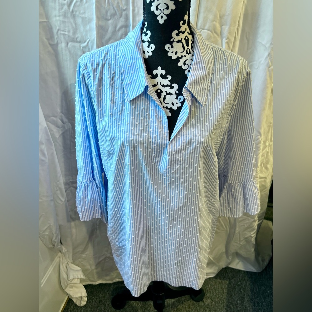 Lilly Pulitzer Light Blue & White Striped Popover Top